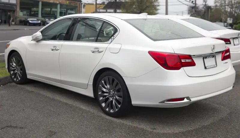 Acura RLX - 2