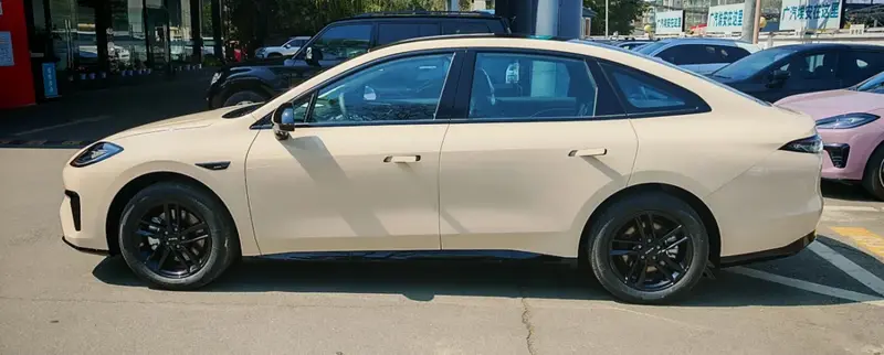 Aion RT RT 55.1 kWh (204 bg) - görsel 6