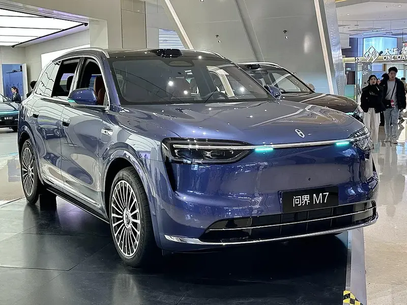 AITO M7 - 4