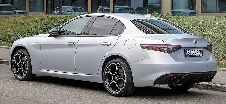 Alfa Romeo 3