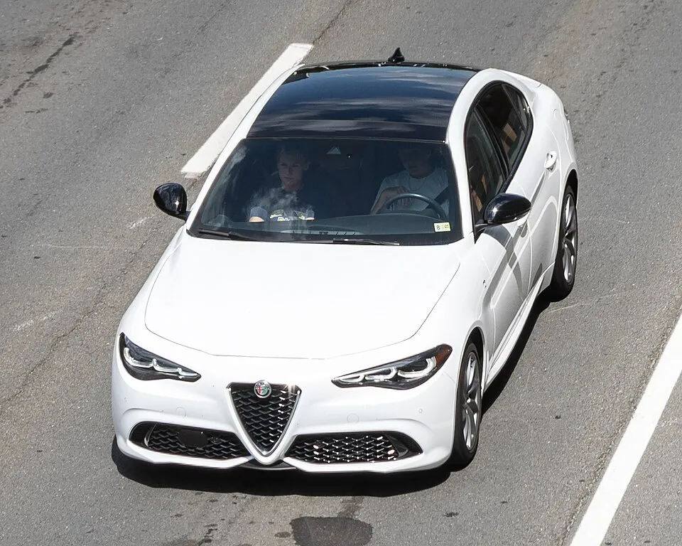 Alfa Romeo 3