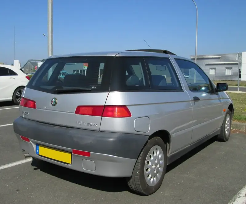 Alfa Romeo 145 - 3