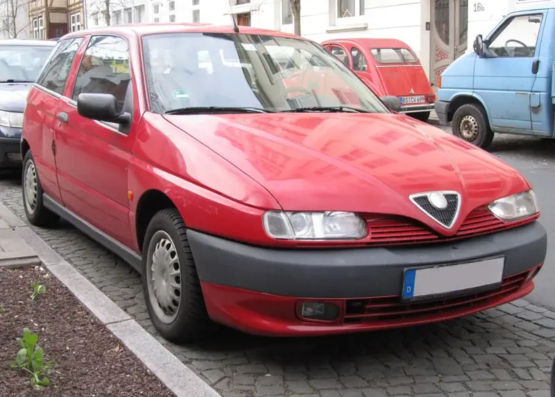 Alfa Romeo 145 - 4