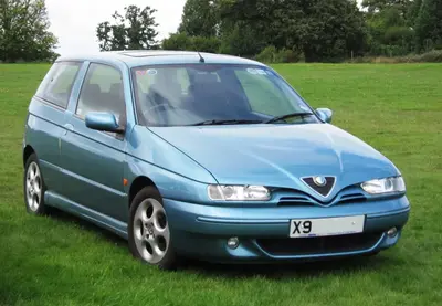 Alfa Romeo 145 145 (930, facelift 1999)