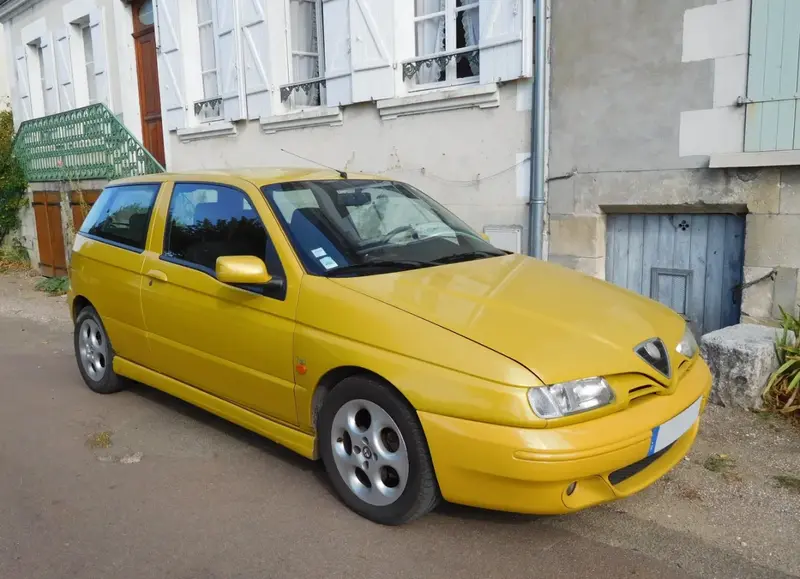 Alfa Romeo 145 - 5