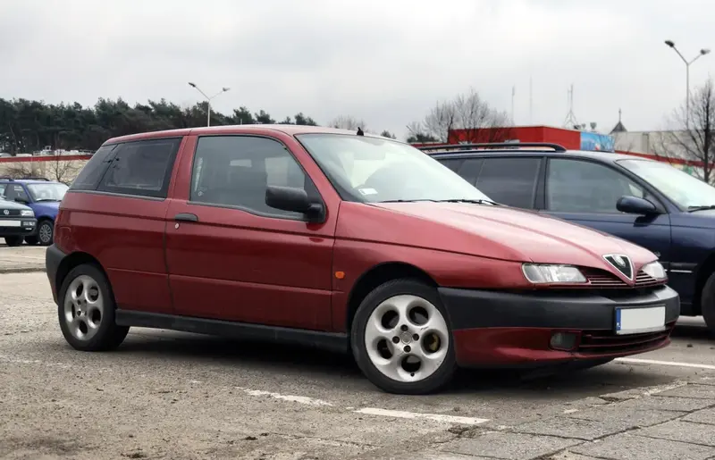 Alfa Romeo 145 - 2