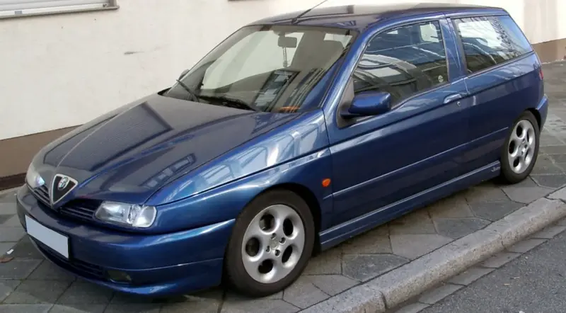 Alfa Romeo 145 - 5
