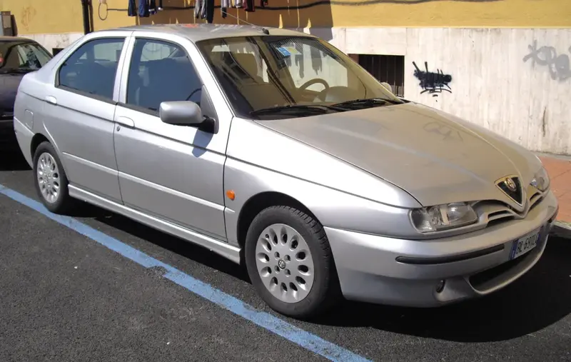Alfa Romeo 146 - 2