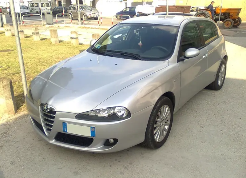 Alfa Romeo 147 - 6
