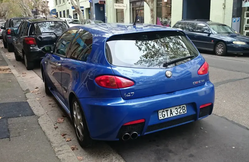 Alfa Romeo 147 - 2