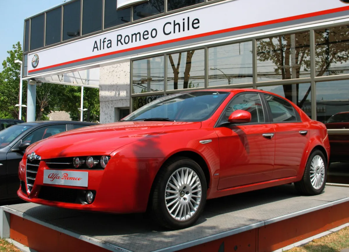 Alfa Romeo - 13