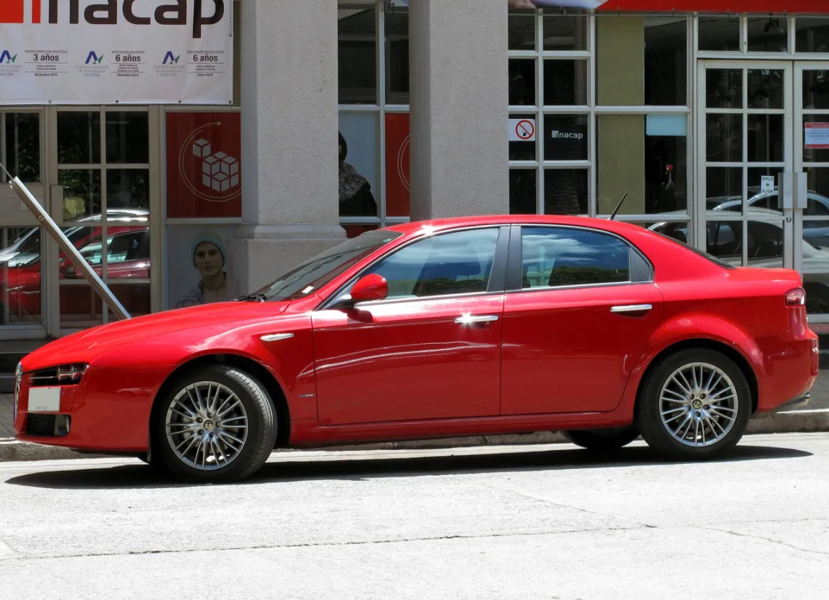 Alfa Romeo - 14