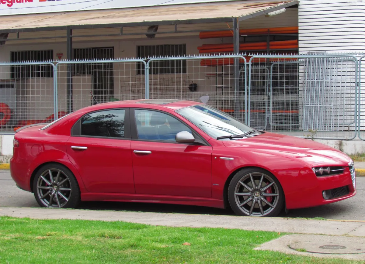 Alfa Romeo - 15