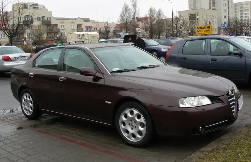 Alfa Romeo 166 - 5