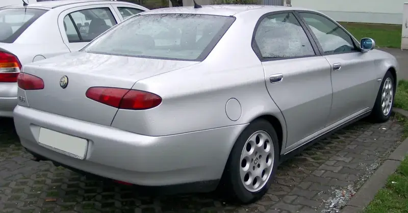 Alfa Romeo 166 - 6
