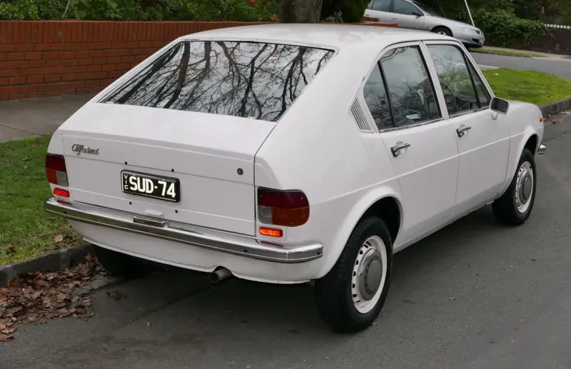 Alfa Romeo Alfasud - 6