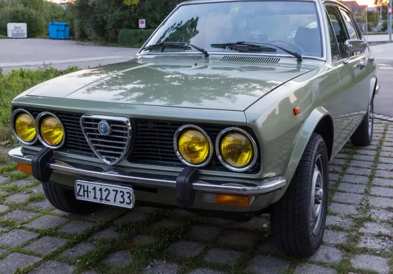 Alfa Romeo Alfetta Alfetta (116)