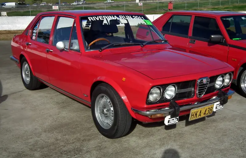 Alfa Romeo Alfetta - 4