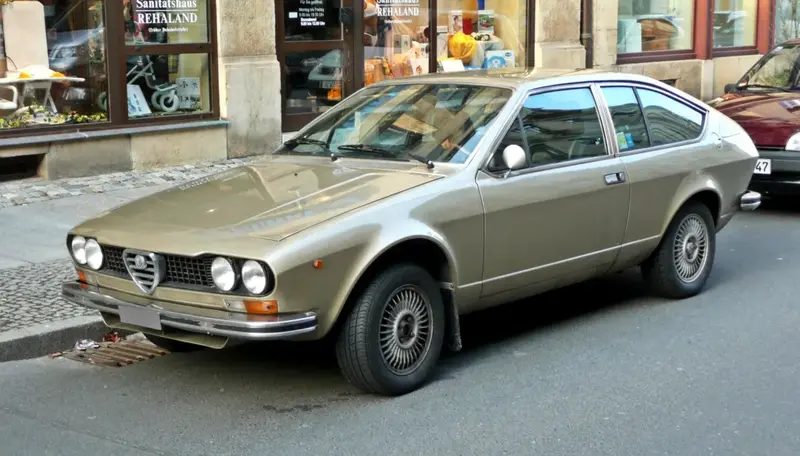 Alfa Romeo Alfetta - 5