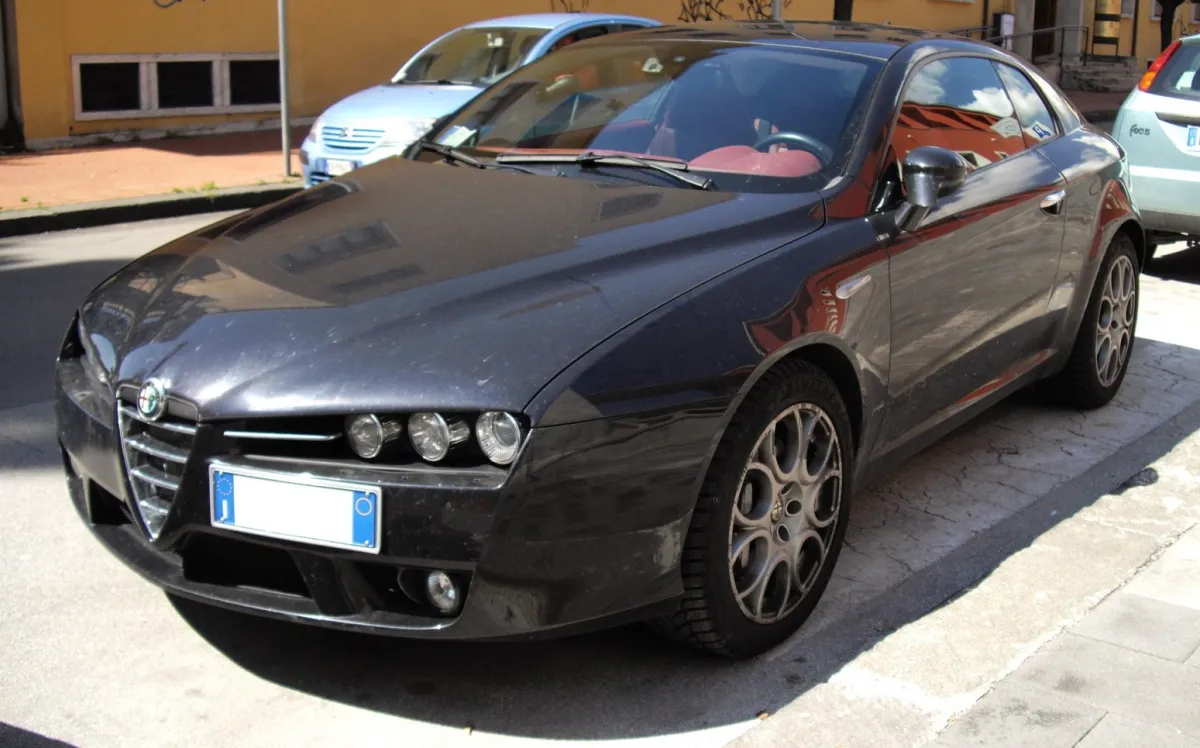 Alfa Romeo - 16
