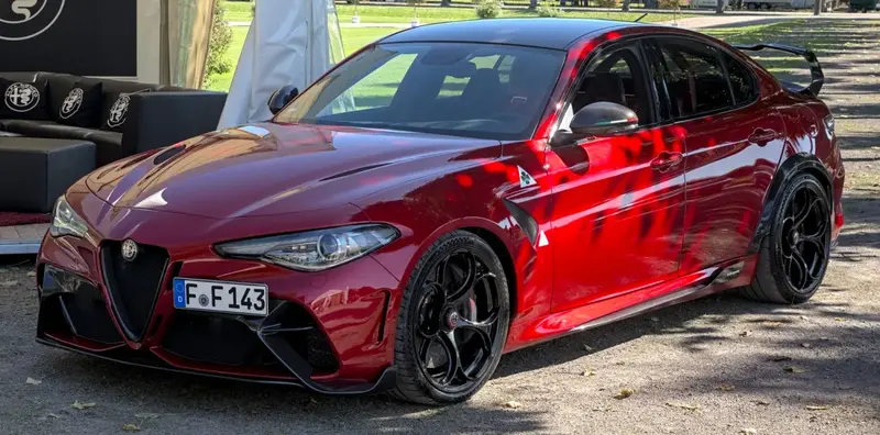 Alfa Romeo Giulia - 2