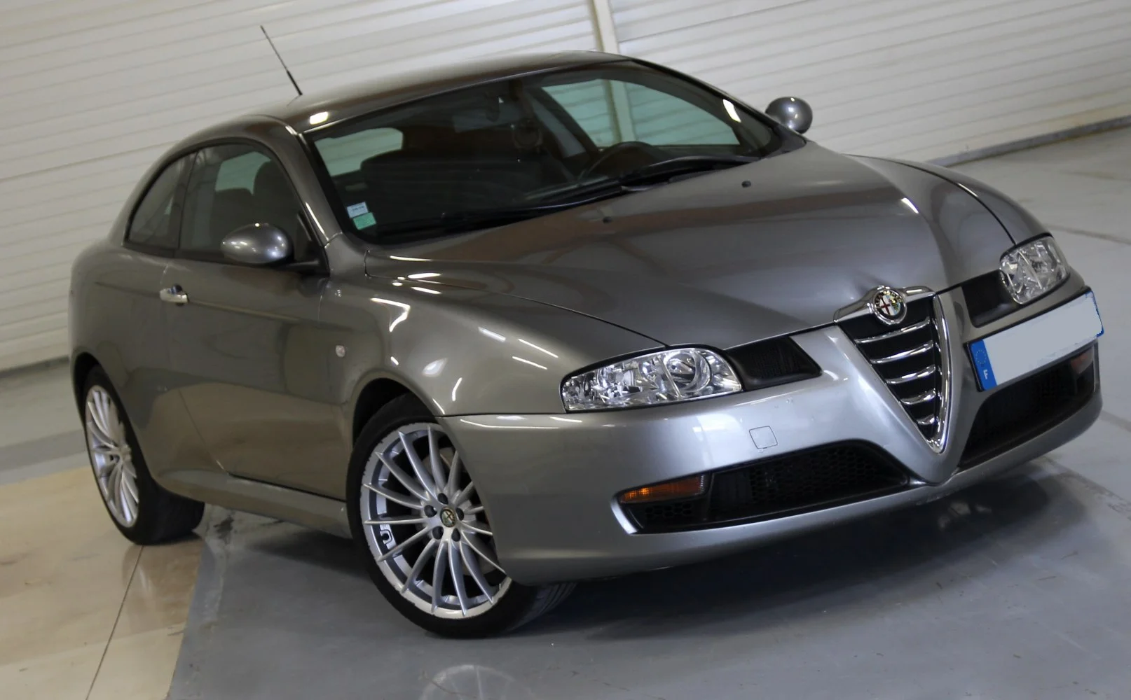 Alfa Romeo GT GT Coupe (937)