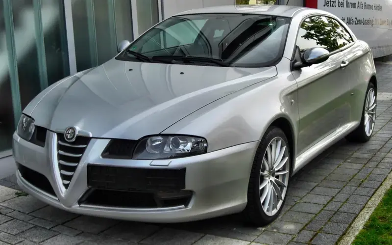 Alfa Romeo GT - 2