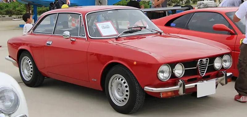 Alfa Romeo GT - 2