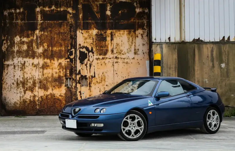 Alfa Romeo GTV - 4