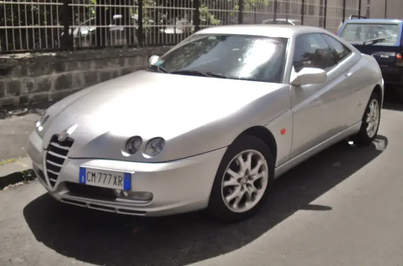 Alfa Romeo GTV - 5