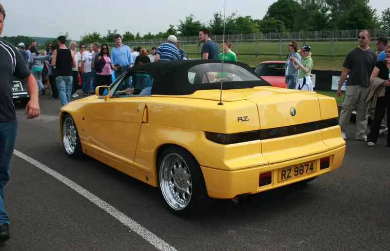 Alfa Romeo RZ RZ 3.0 i V6 (210 bg) - görsel 4