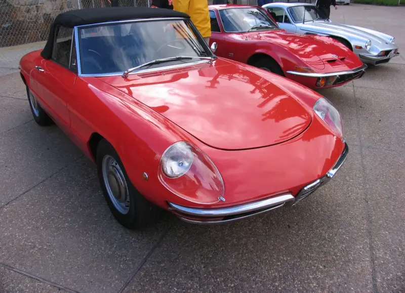 Alfa Romeo Spider - 5
