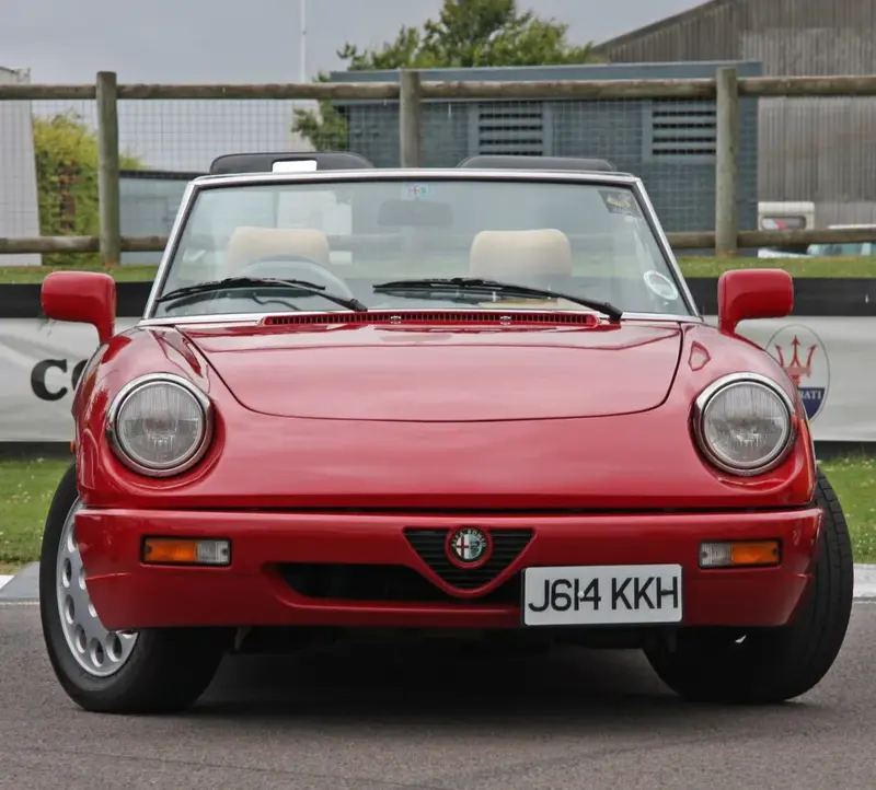 Alfa Romeo Spider Spider (115)