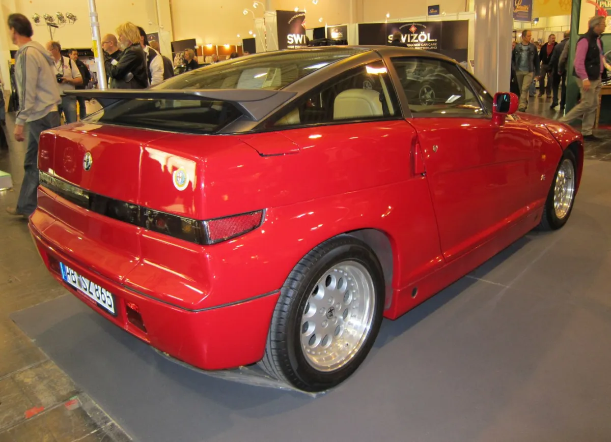 Alfa Romeo SZ SZ 3.0 V6 Zagato (210 bg) - görsel 6