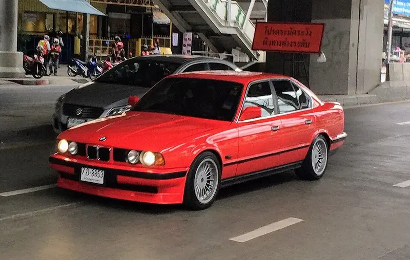 Alpina B10 B10 Touring (E34)