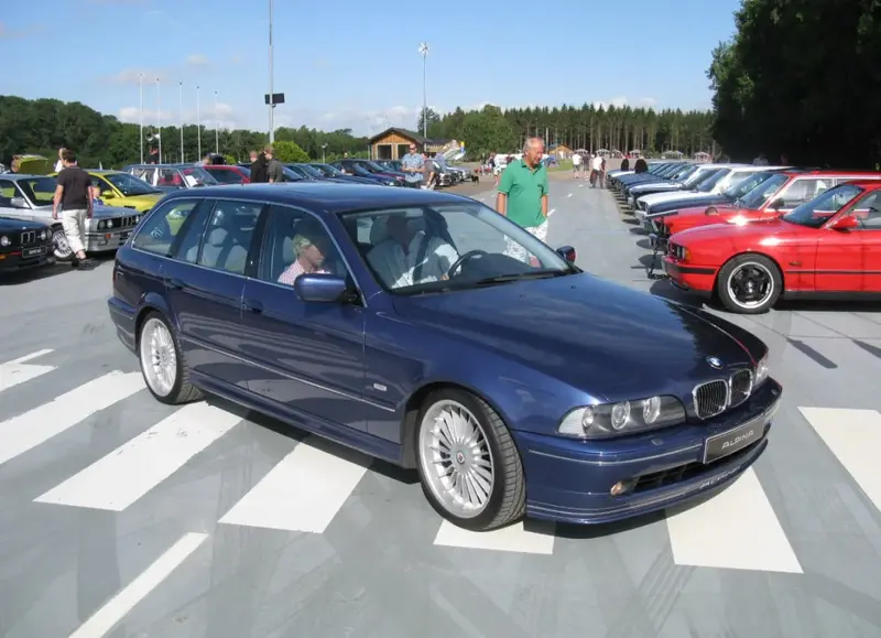 Alpina B10 - 3