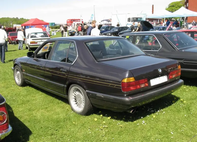 Alpina B12 - 4