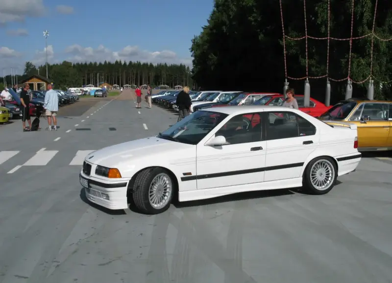 Alpina B3 - 2