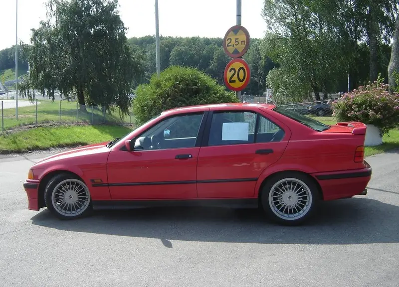 Alpina B6 - 2