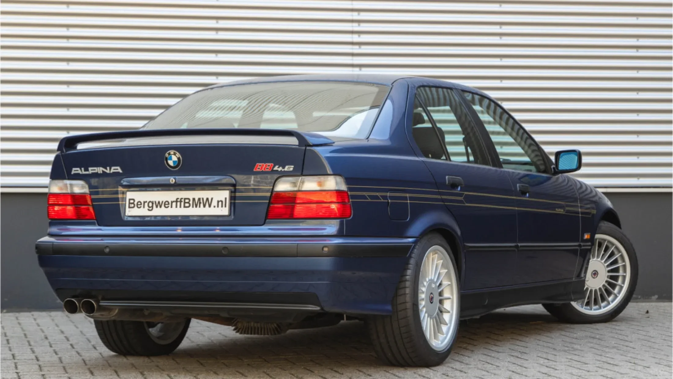Alpina B8 B8 (E36)