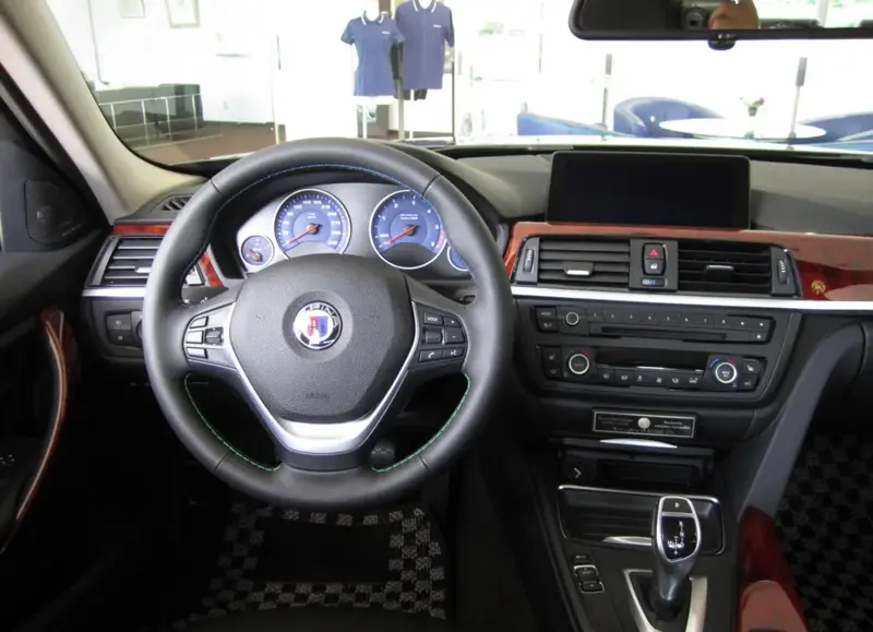 Alpina D3 - 4