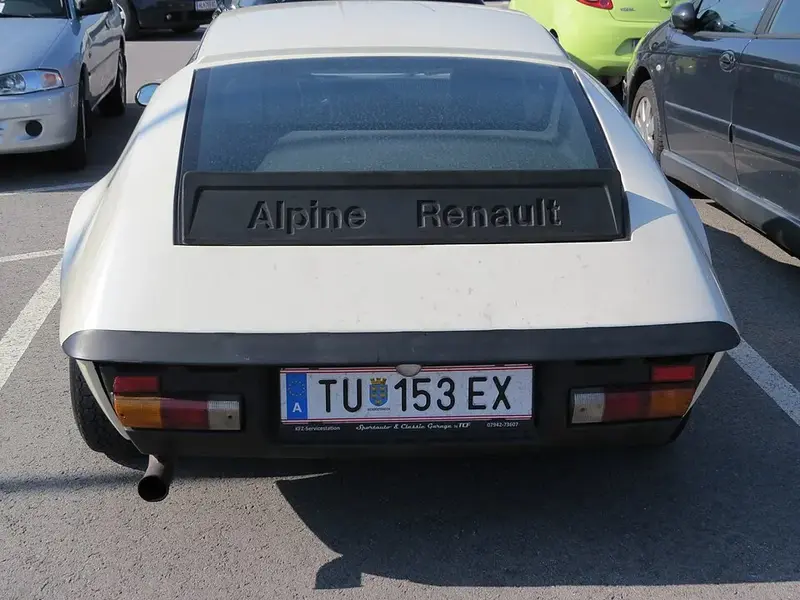 Alpine A110 - 5