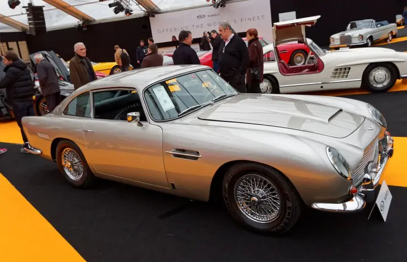 Aston Martin DB5 - 4