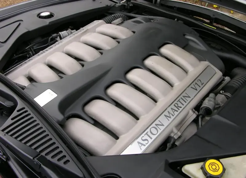 Aston Martin DB7 - 6
