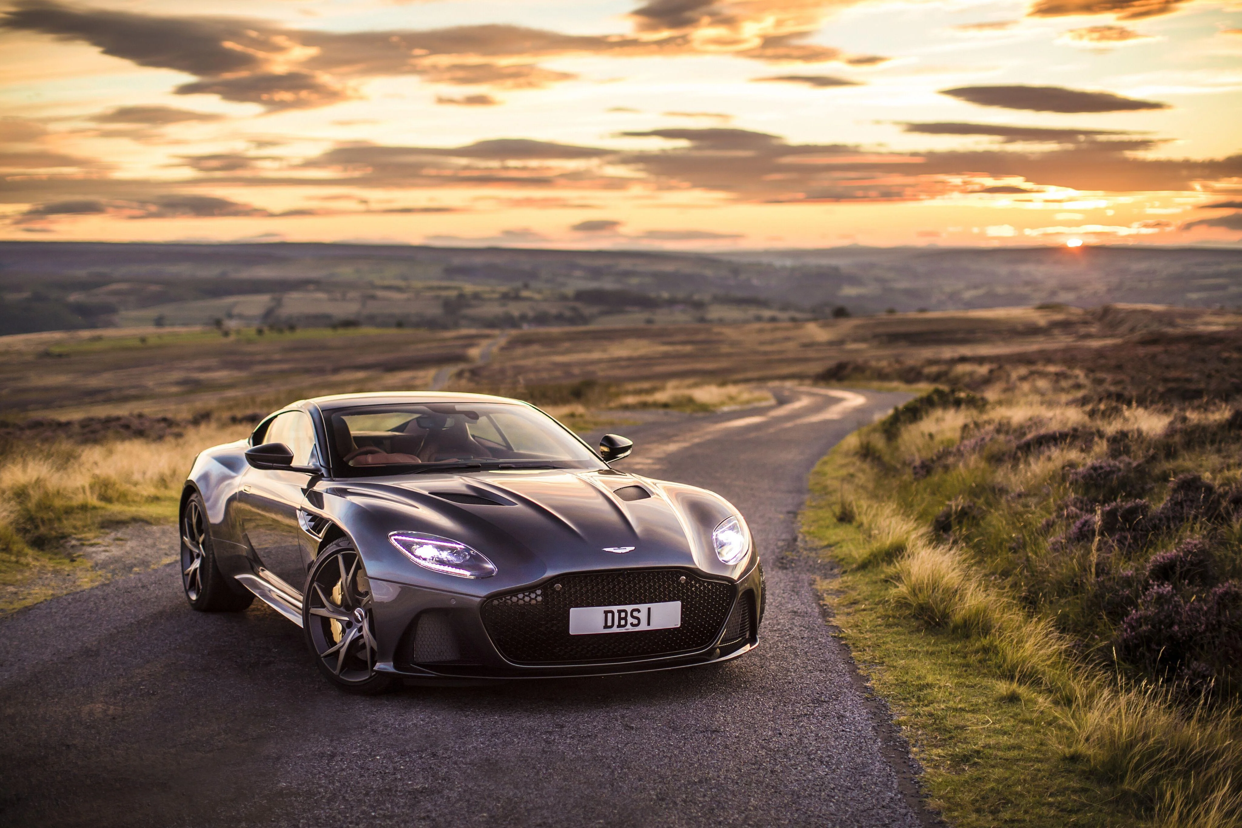 Aston Martin DBS DBS Superleggera