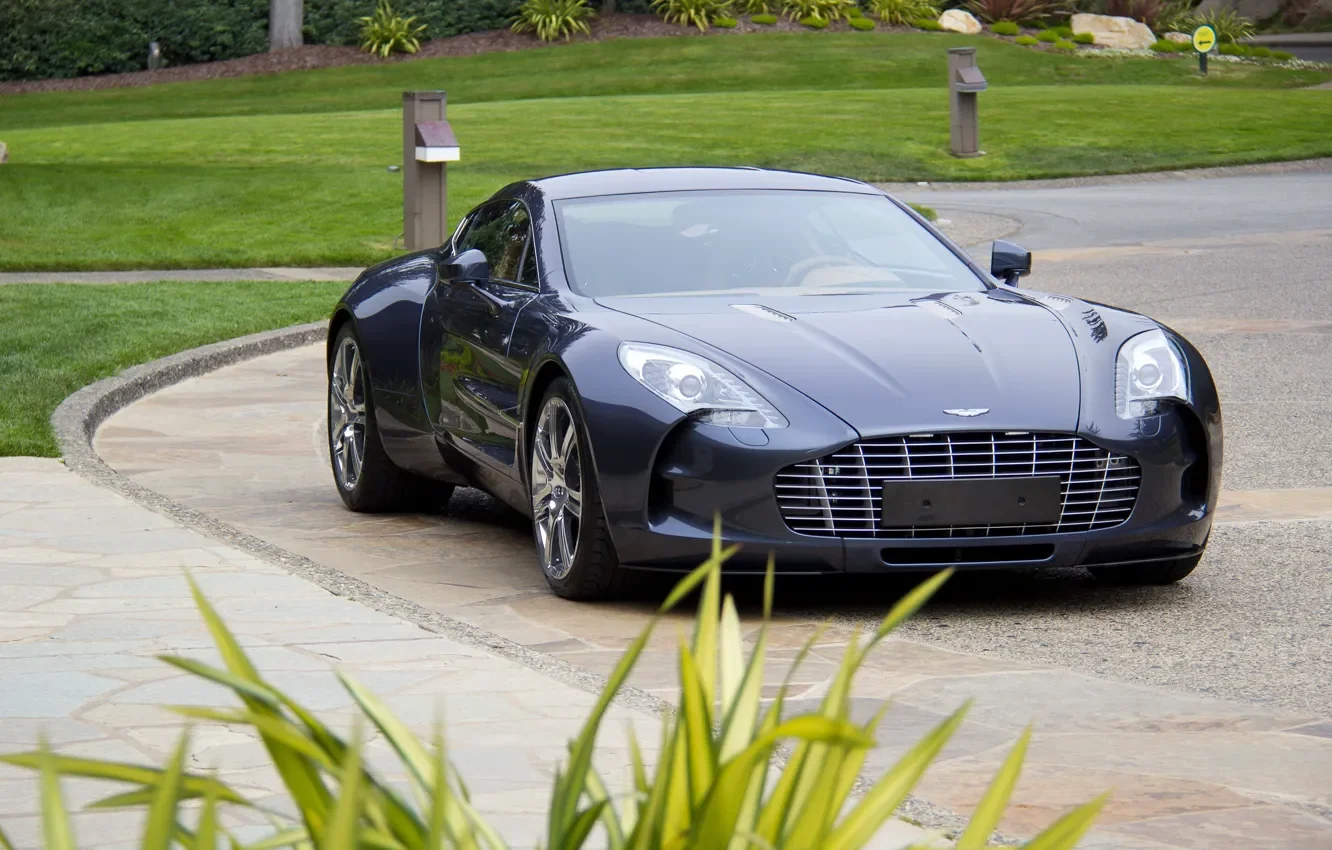 Aston Martin One-77 One-77