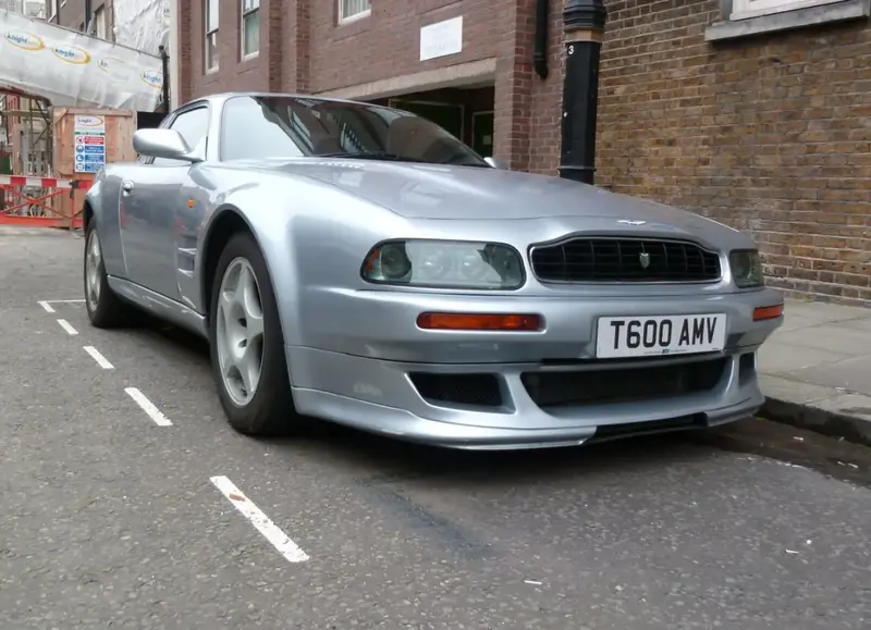 Aston Martin V8 Vantage V8 Vantage (II)