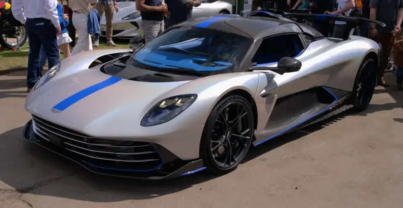 Aston Martin Valhalla Valhalla