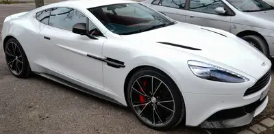 Aston Martin Vanquish Vanquish II Volante