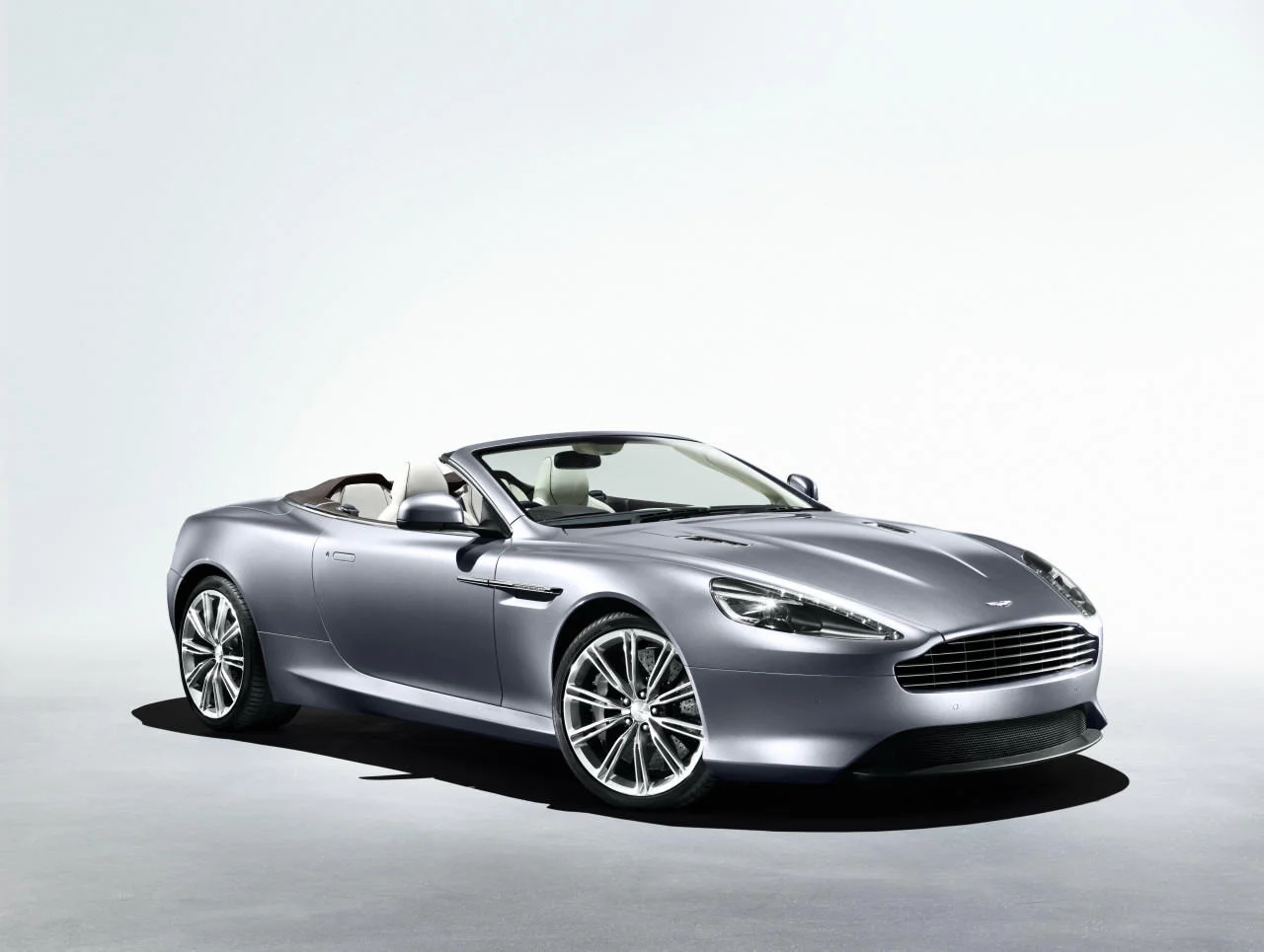 Aston Martin Virage Virage II Volante
